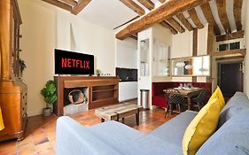 Appartement Quartier Panthéon 2 Free Netflix